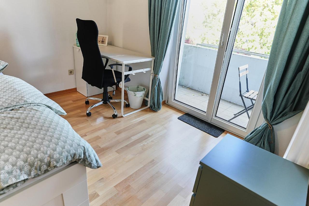 N2 Centrally Located 3-Room Apartment With Balcony Or Individual Rooms Karlsruhe Buitenkant foto