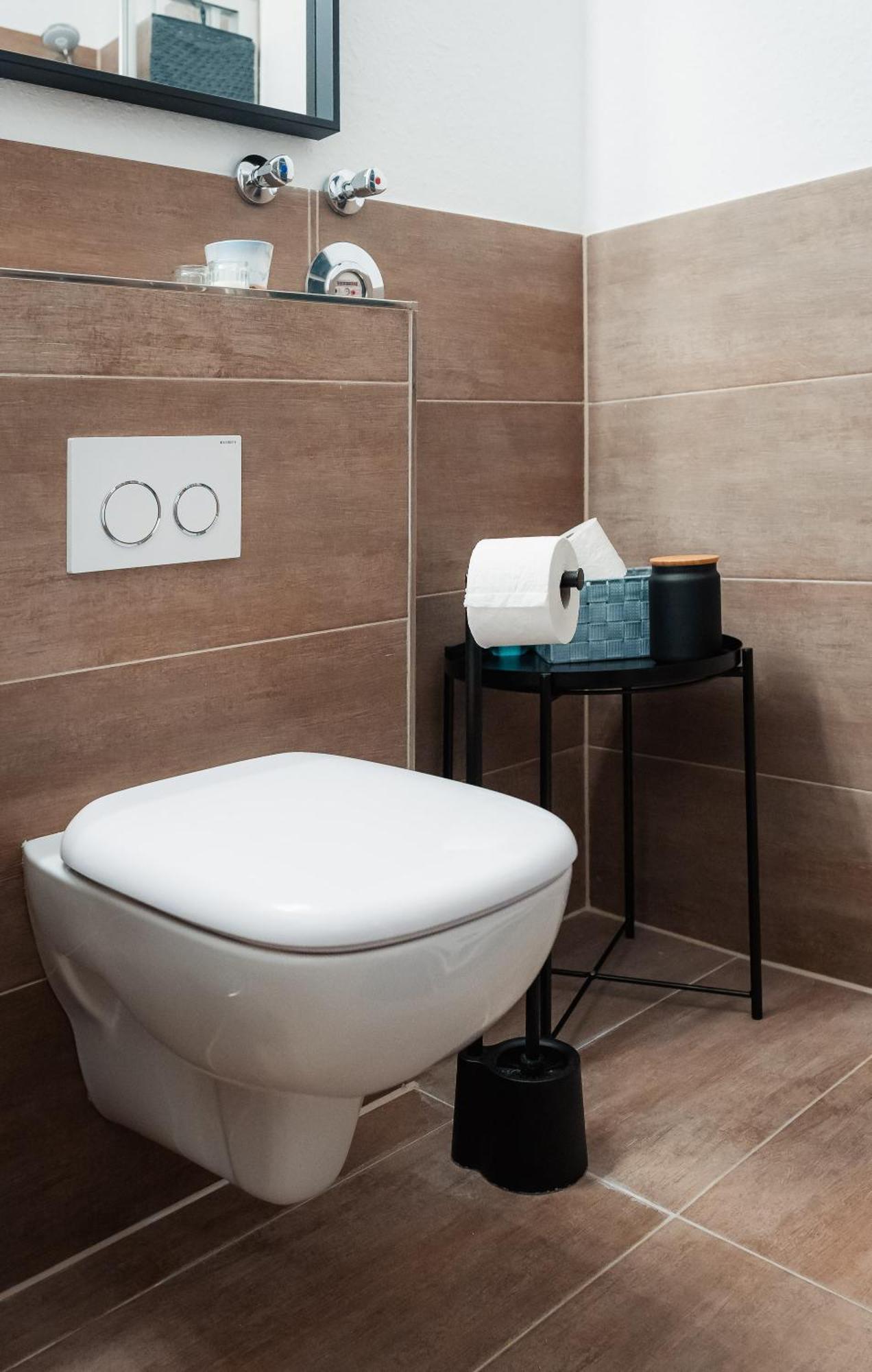 N2 Centrally Located 3-Room Apartment With Balcony Or Individual Rooms Karlsruhe Buitenkant foto