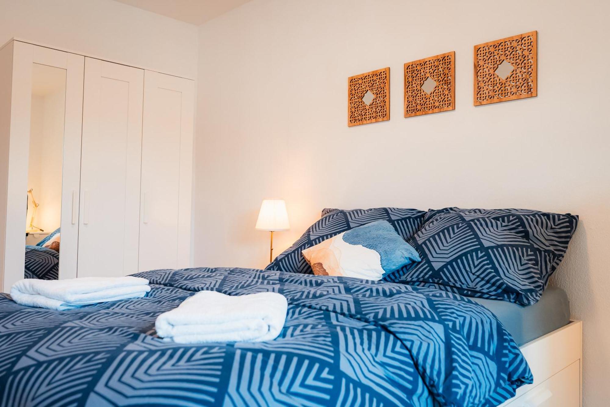 N2 Centrally Located 3-Room Apartment With Balcony Or Individual Rooms Karlsruhe Buitenkant foto